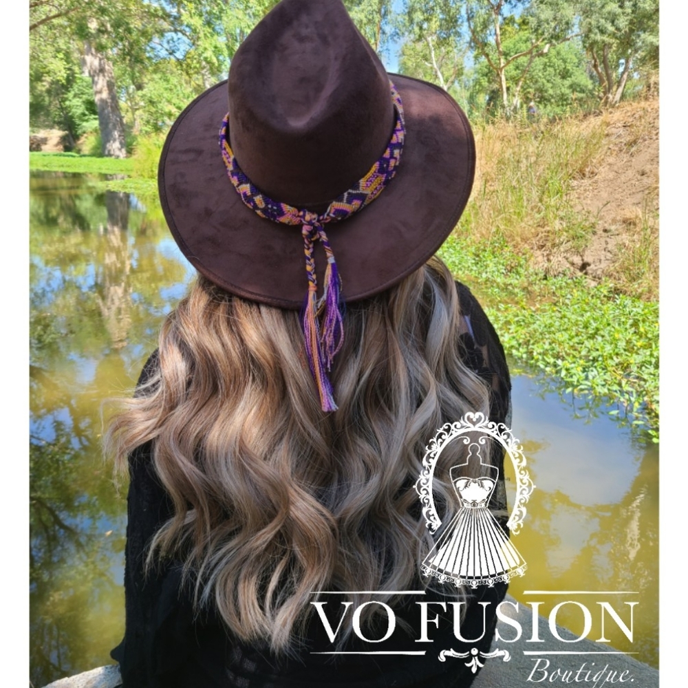 Artesanal suede hat